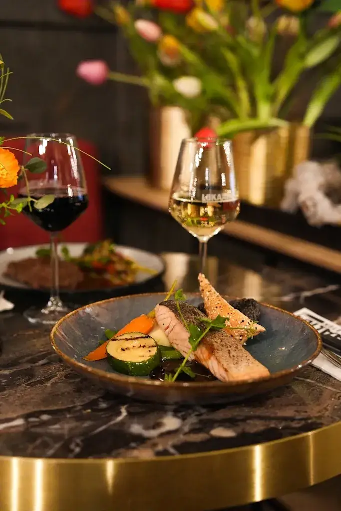 Lokaal104 : De plaats voor Lunch, Borrel & Diner in Zundert_Zundert_slider_image_2