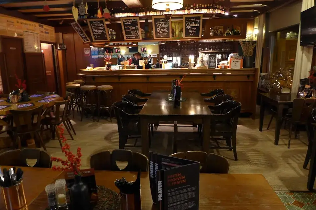 Bier - Eetcafé - Biljartcentrum Den Hoek_Zundert_slider_image_3