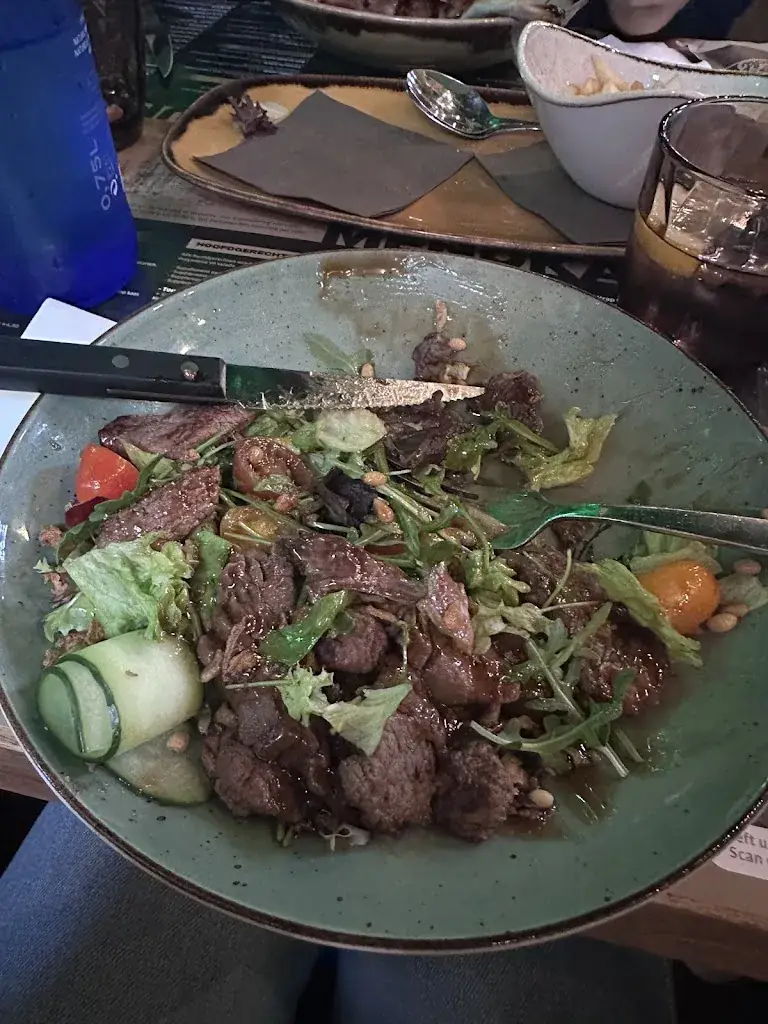 Emilia Felippe_De Bocht Wernhout_Wernhout_review