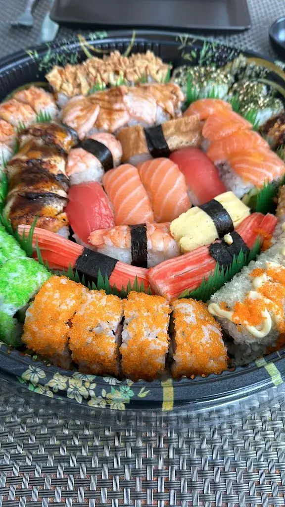 Ben Jansma_Lucky Sushi_Zundert_review