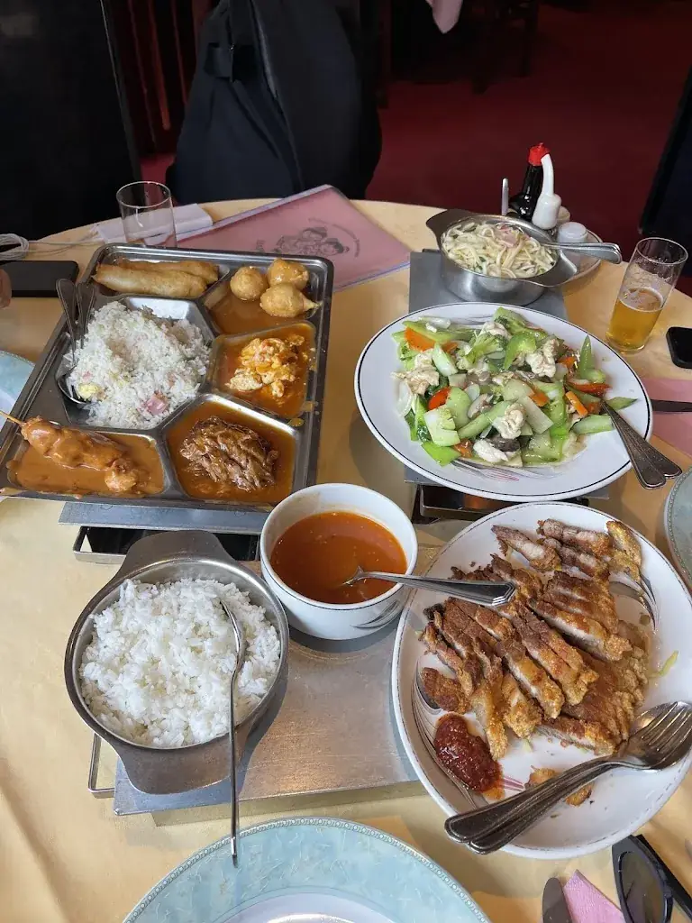 DJ Zhou_Happy Garden_Zundert_review