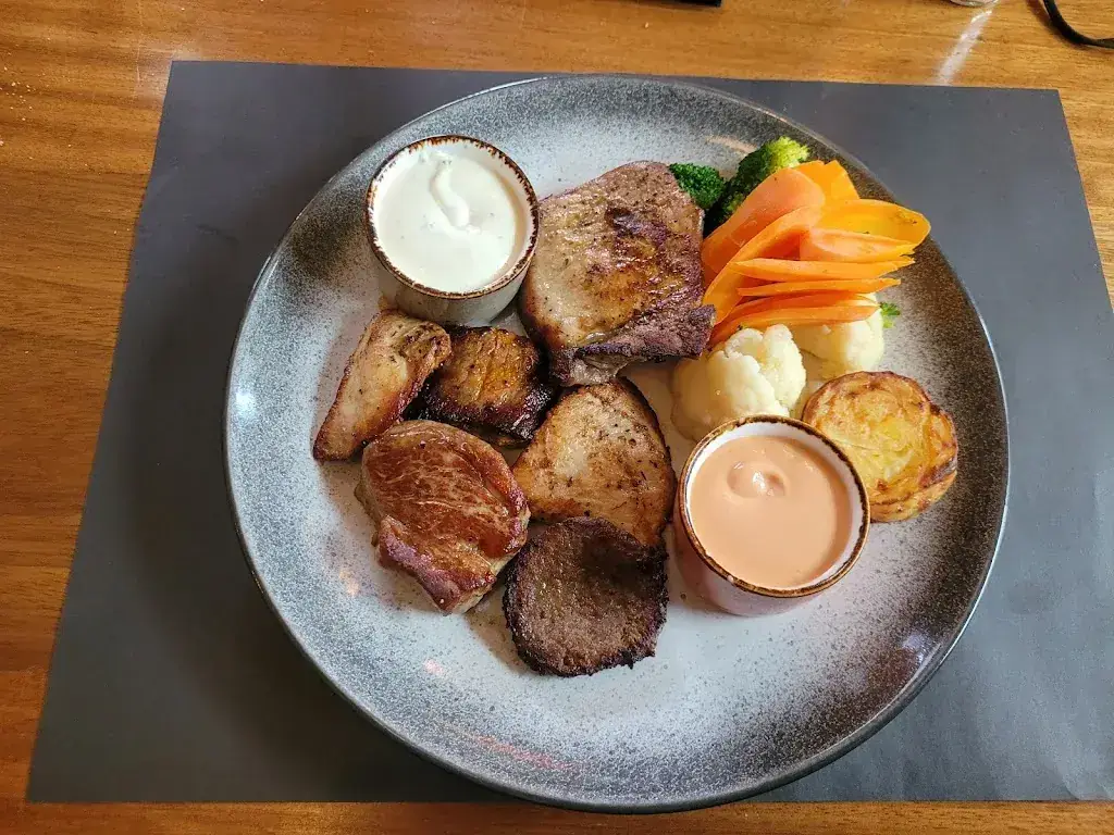 Menu_Dining and Drinkcafé, cafeteria 't Jagershuis_Lierop_image_4