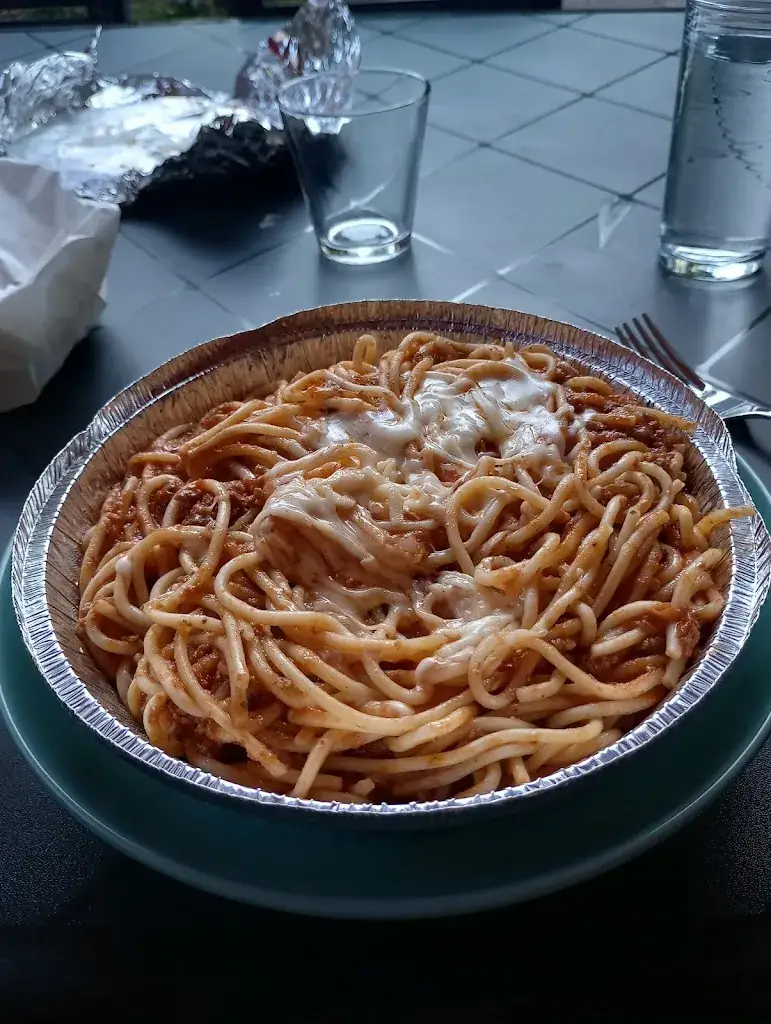 Lotte van Veghel_Porto Marina_Lieshout_review