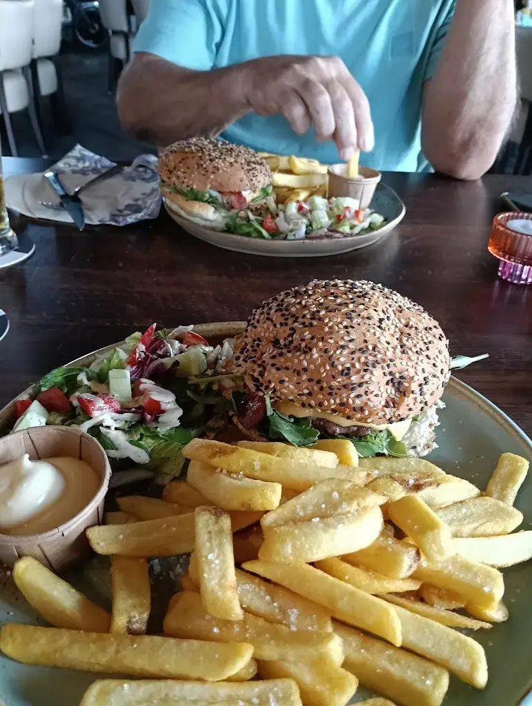 Brasserie De Lithse Ham restaurant in Lith