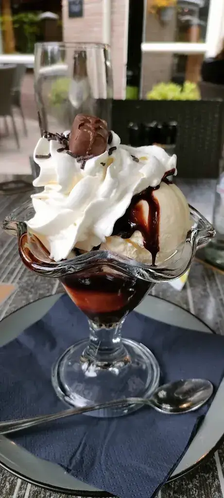 Eetcafé de Koperen Teut_Luyksgestel_slider_image_2