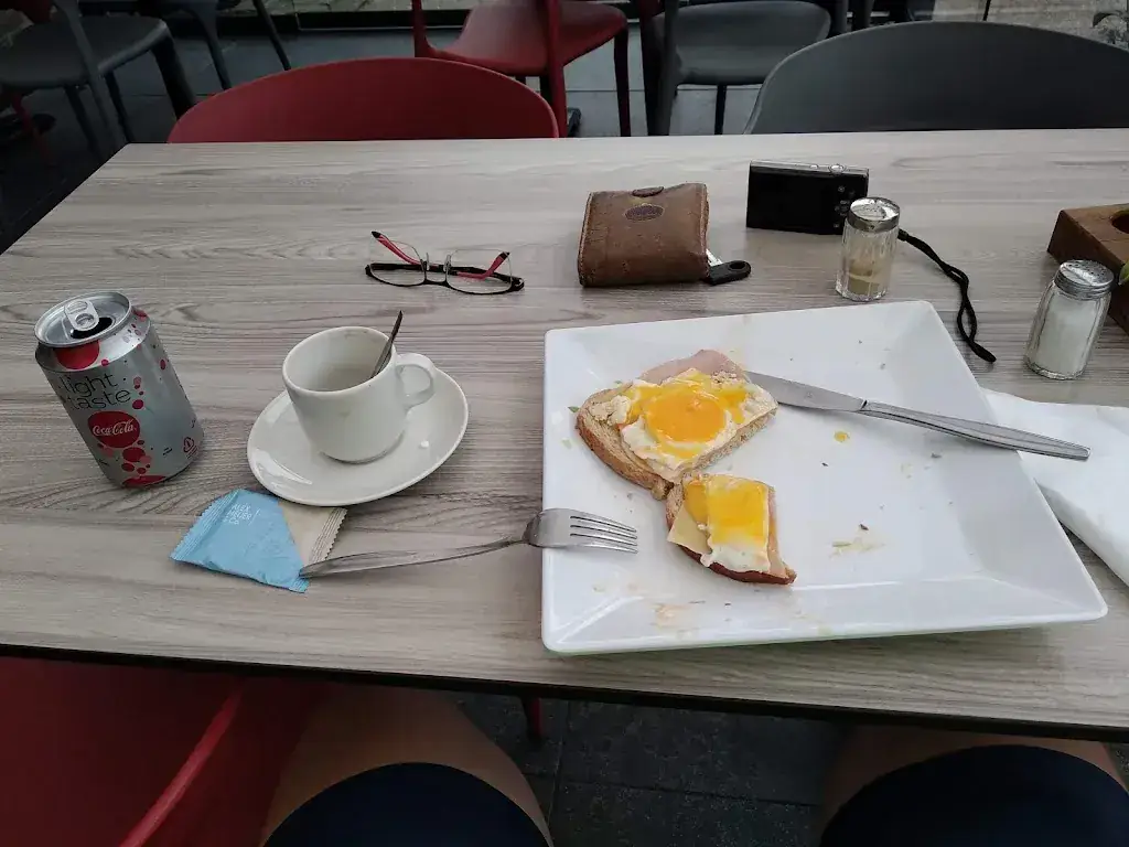 Menu_Cafetaria Bistro The Pepper_Liessel_image_2