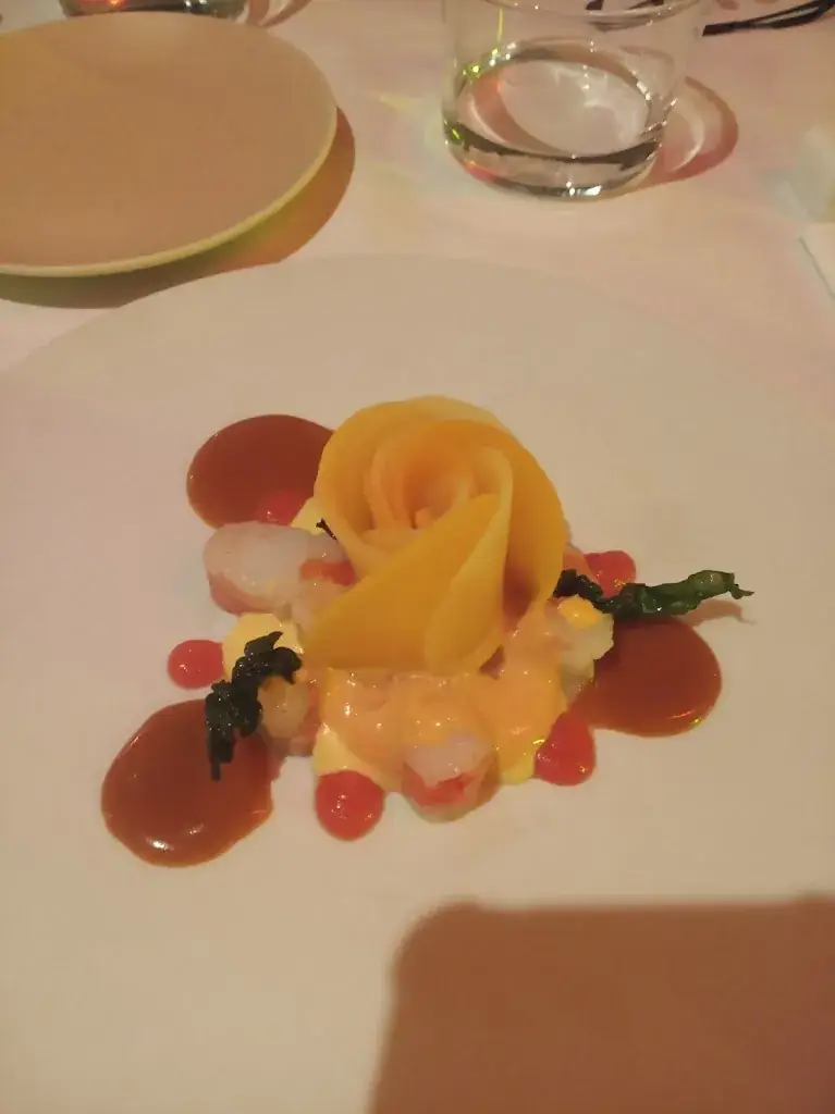 Menu_REM | Restaurant - Rooftop - Bar_Amsterdam_image_7