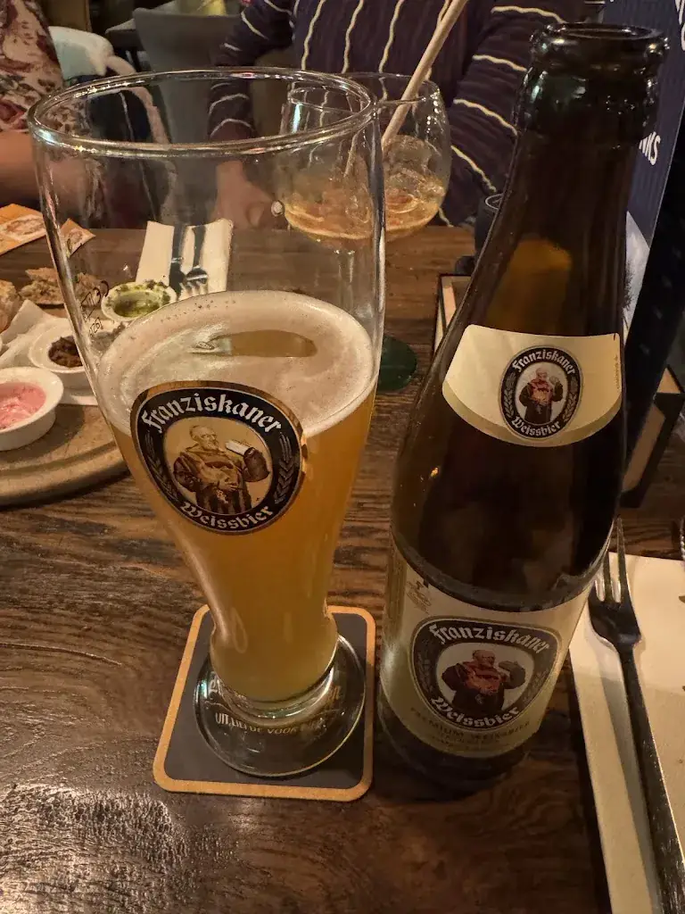 Tim Teenstra_Chillers. De gezelligste plek voor diner en borrel in Emmeloord_Emmeloord_reseña