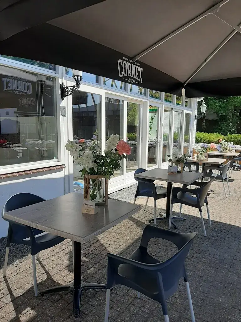 Borrelbar KikkerOp restaurant in Maarheeze