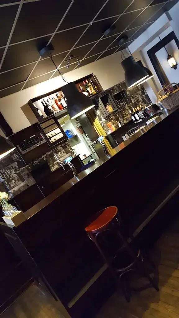 Luc Kouwenhoven_Café Frappant_Berlicum_review