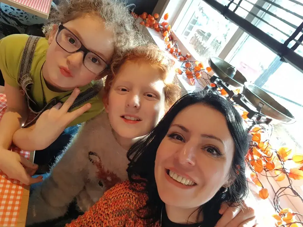 Amilia Barros_Familierestaurant Cafetaria De 4 Linden_Middelbeers_review
