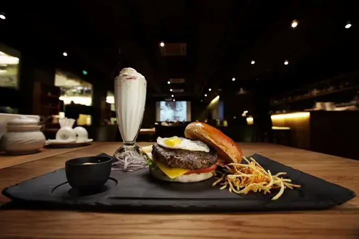 Familierestaurant Cafetaria De 4 Linden_Middelbeers_slider_image_3