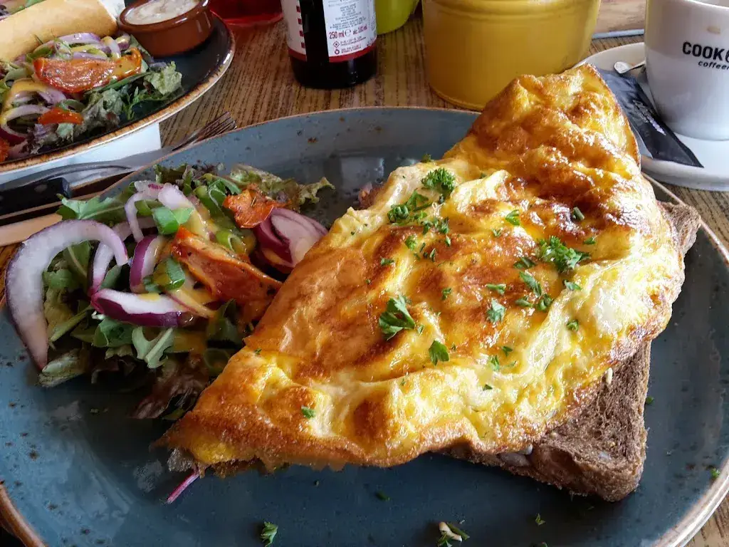 Rafał Nowicki (Dzik vel Gqs)_Café De Koffer_Mierlo_recensione