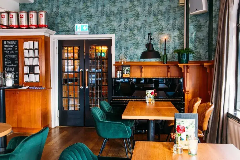 Dinercafé en Zaal van der Hooft restaurant in Zevenbergen