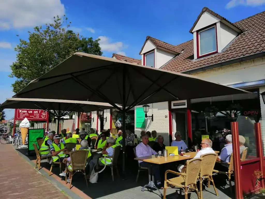 Smulhuis Kom us an!_Neerkant_slider_image_1