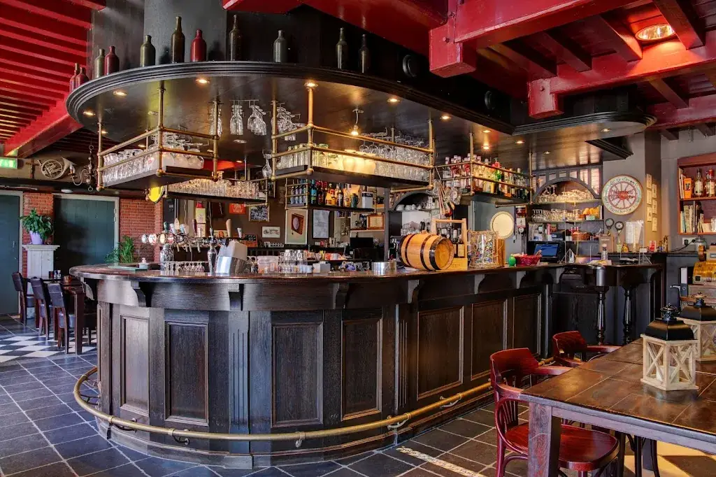 Het Wagenhuis restaurant in Nieuw-Vossemeer