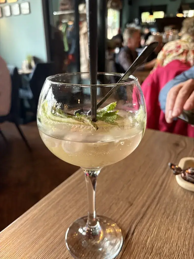 Anne Bradley_Brasserie Restaurant Huys van Roosevelt_Oud-Vossemeer_Bewertung