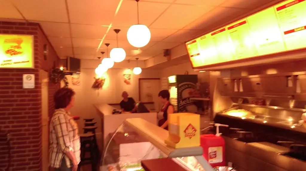 Cafetaria - Suns Garden_Nieuw-Vossemeer_slider_image_3