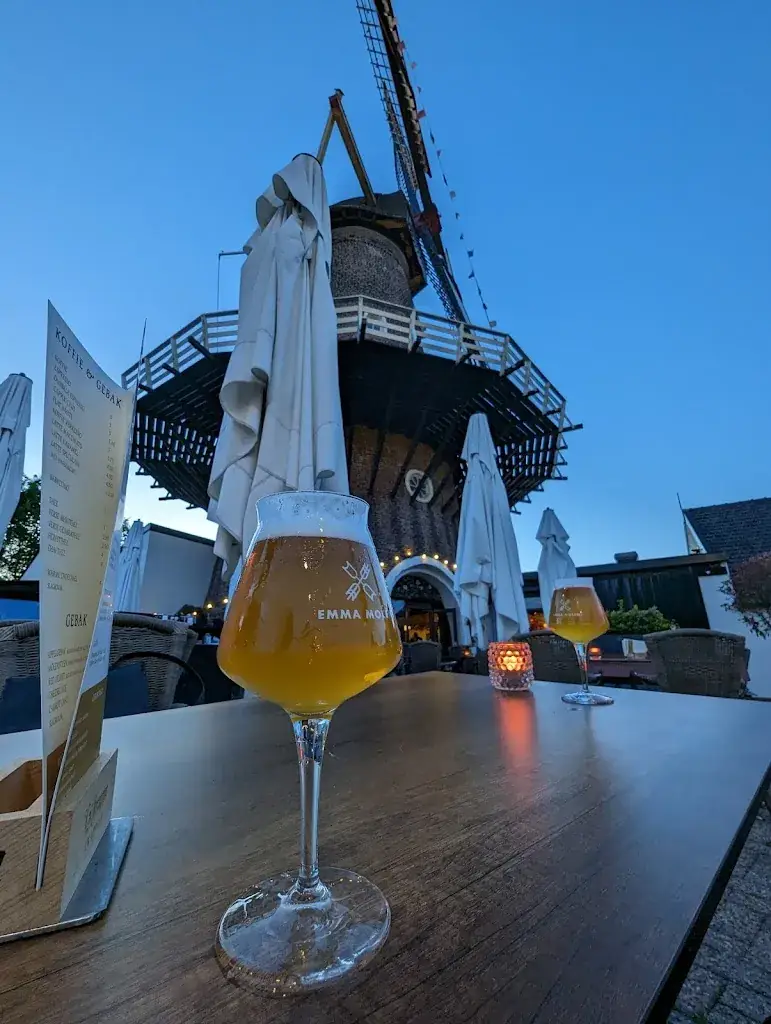 Gelia Yurkina_Emmamolen, Nieuwkuijk_Nieuwkuijk_review