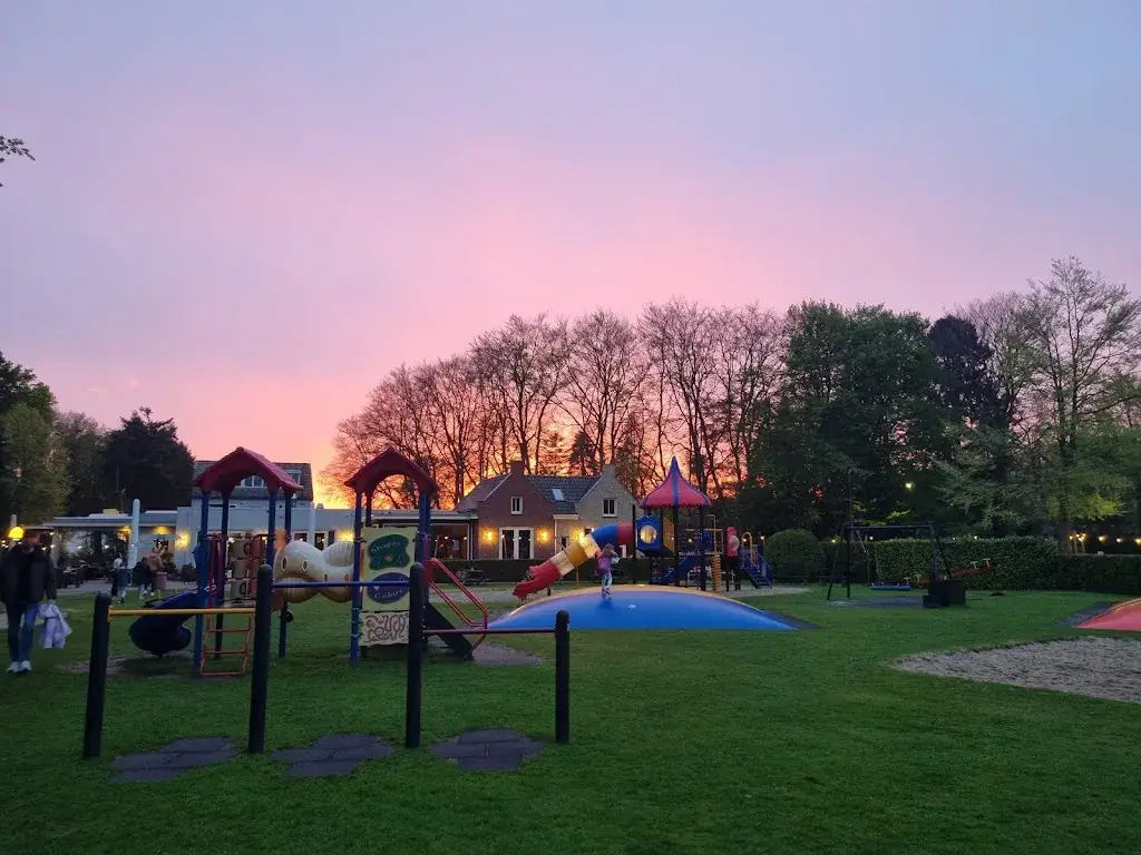 Ruth Adams_Pannenkoekenrestaurant De Financiën_Zand_review