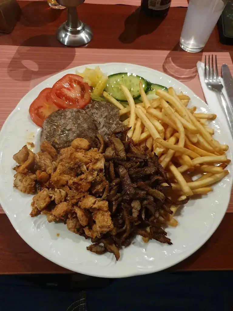 Aspendos pizza en grillroom_Zand_slider_image_3