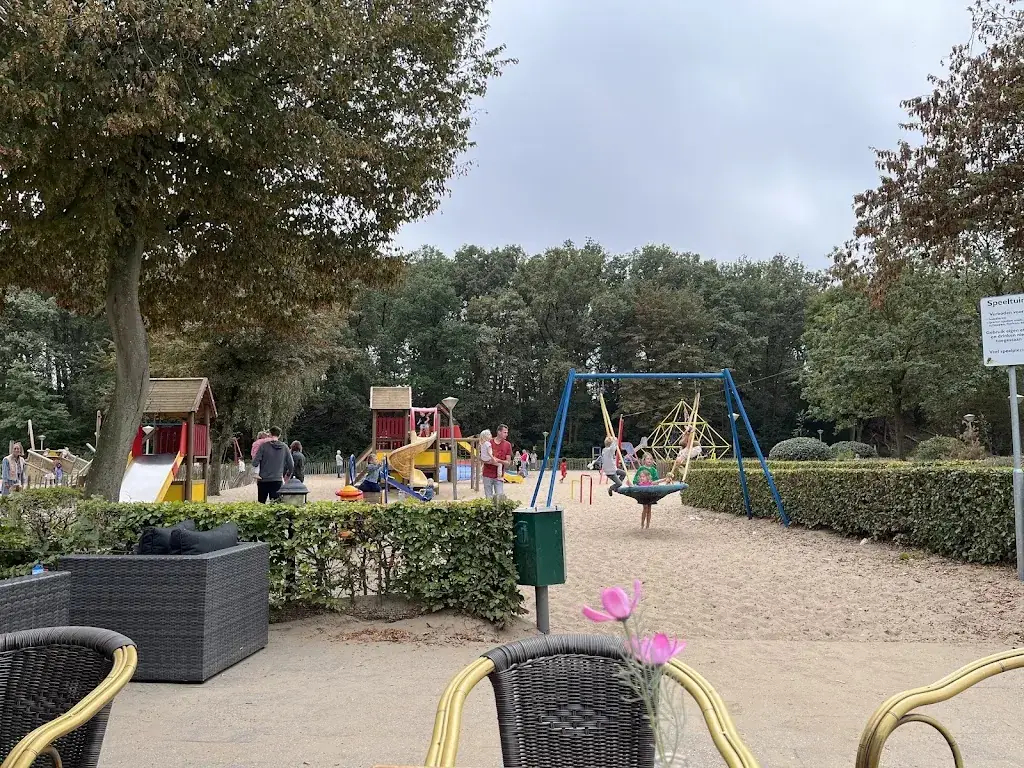 Natalija Vukadinovic_Grand Café Sands_Kaatsheuvel_review