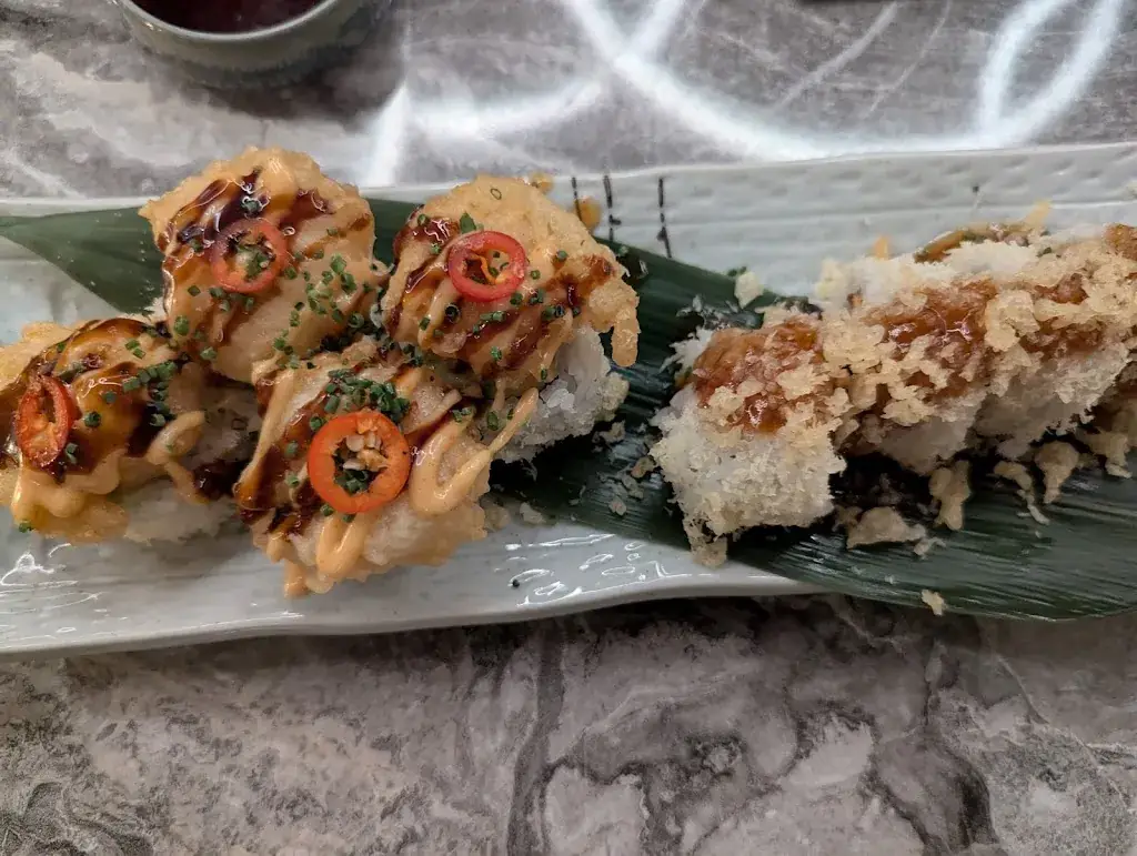 Intan Distler_Ichi_Kaatsheuvel_review