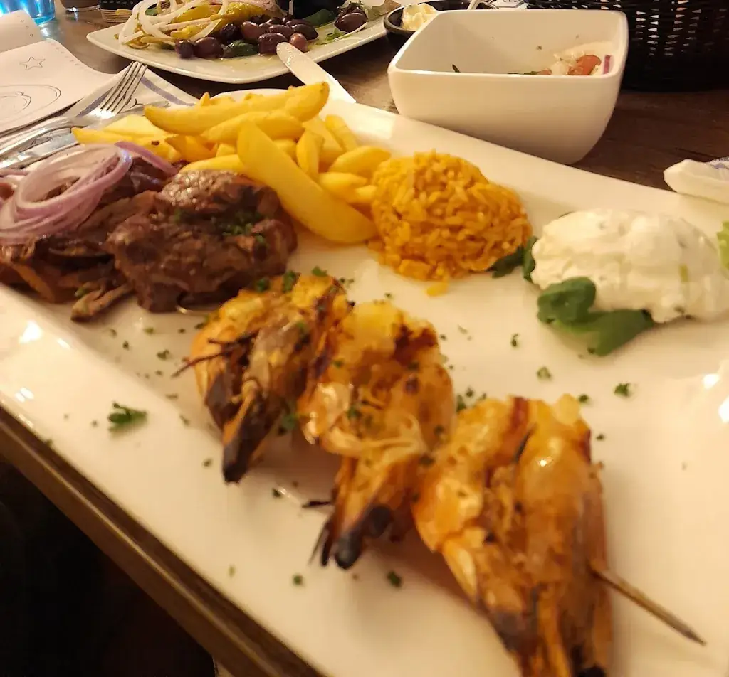 Ryan Lawson_Grieks Restaurant Mykonos_Kaatsheuvel_review