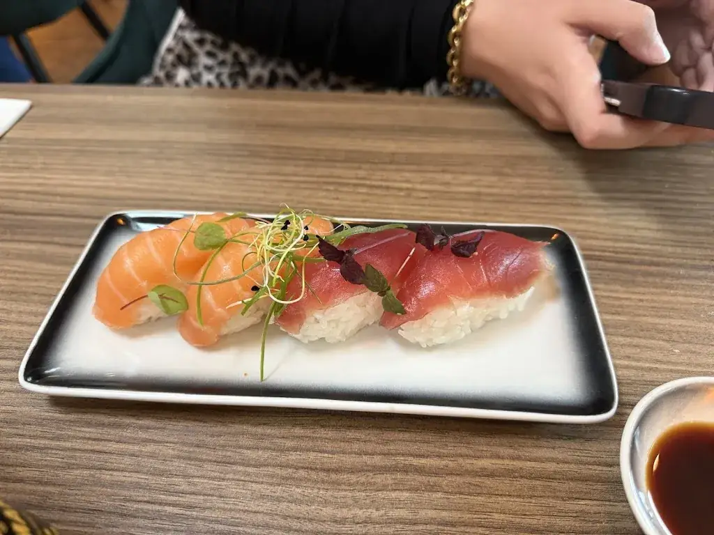 Marlies Van der werff_Lounge83_Emmeloord_review