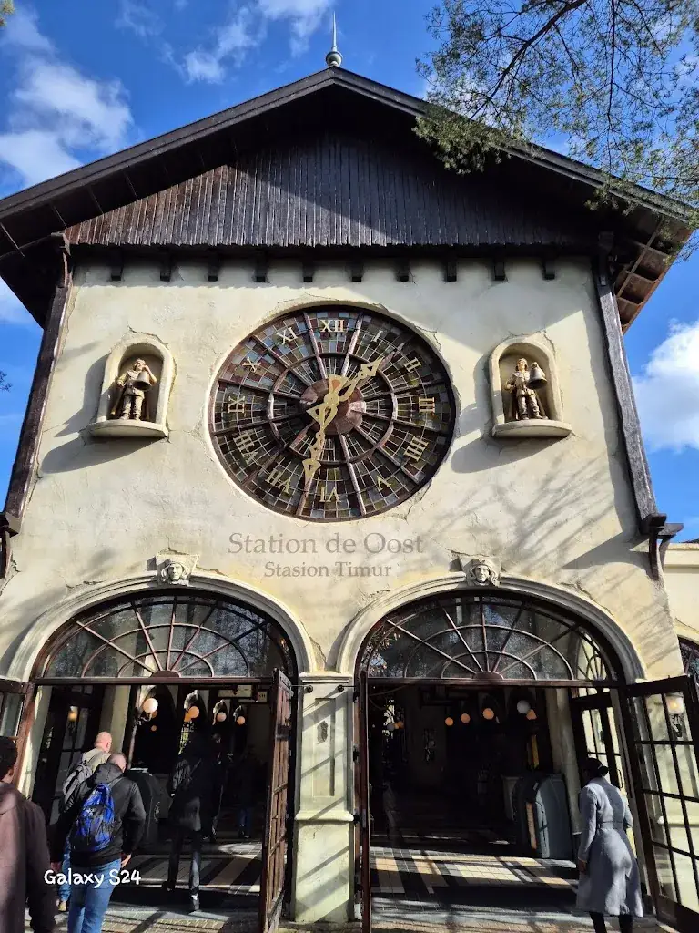Station de Oost_Kaatsheuvel_slider_image_3