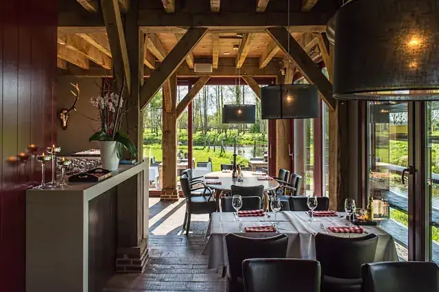 De Watermolen van Opwetten restaurant in Nuenen
