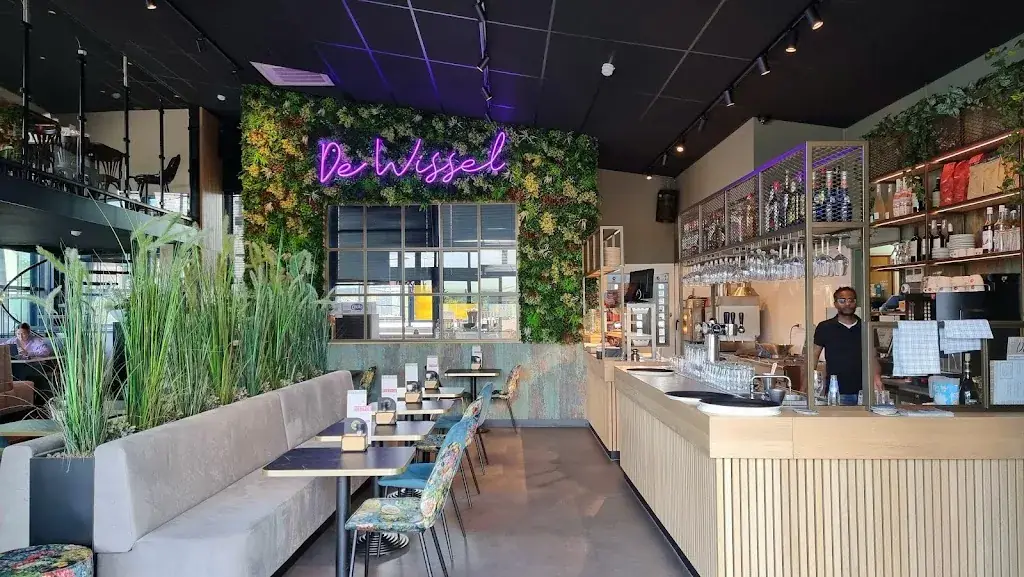 Aline Dassel_Foodbar Railway Switch_Best_Bewertung