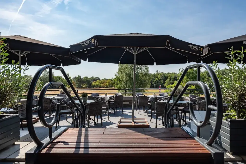 Dimples Restaurant | Brasserie restaurant in Best