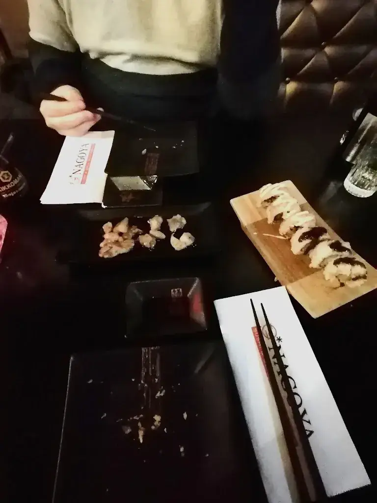 Zara Halmans_Sushi & Grill Restaurant Nagoya Best_Best_reseña