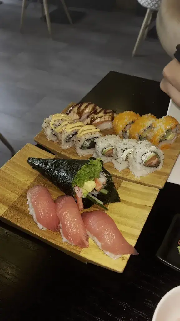 Sushi & Grill Restaurant Nagoya Best_Best_slider_image_2