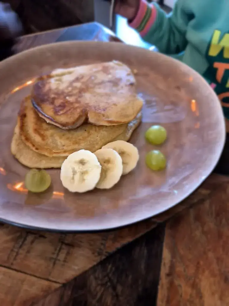 Hasini garikapati_LIS. Brunchcafé_Veldhoven_review