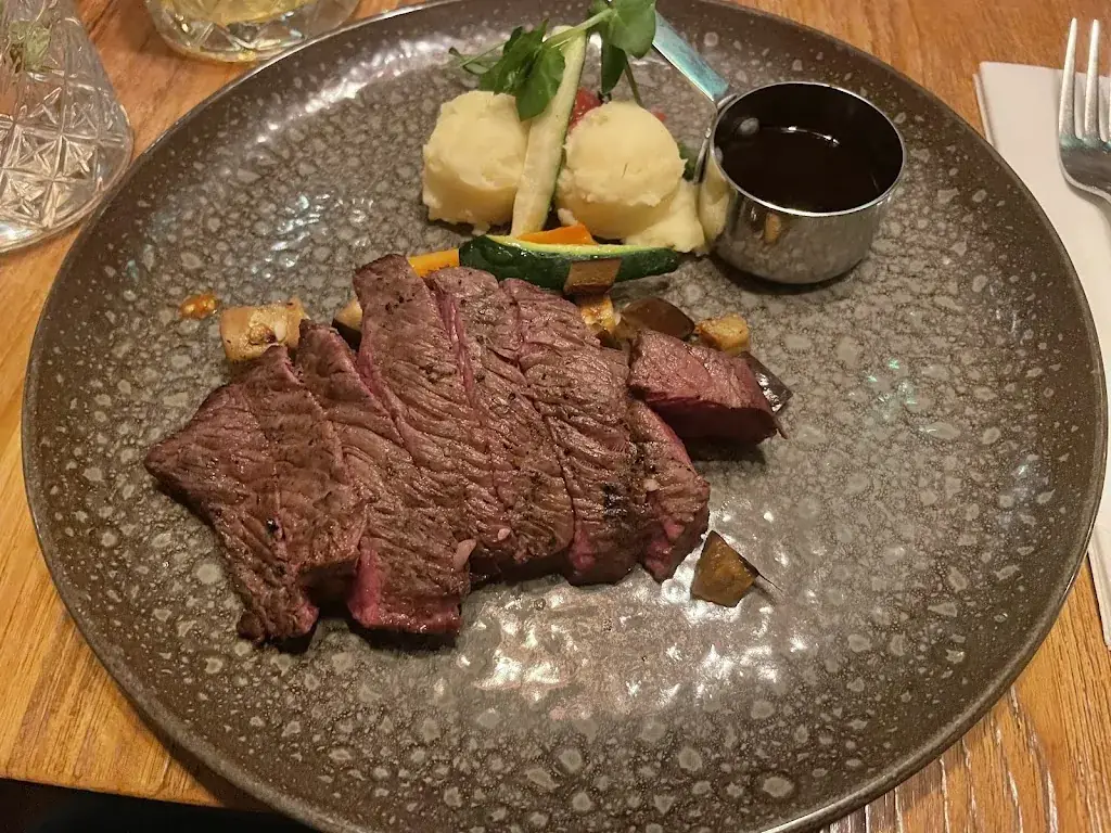 Joy Wong_Restaurant De Burgemeester_Oirschot_review