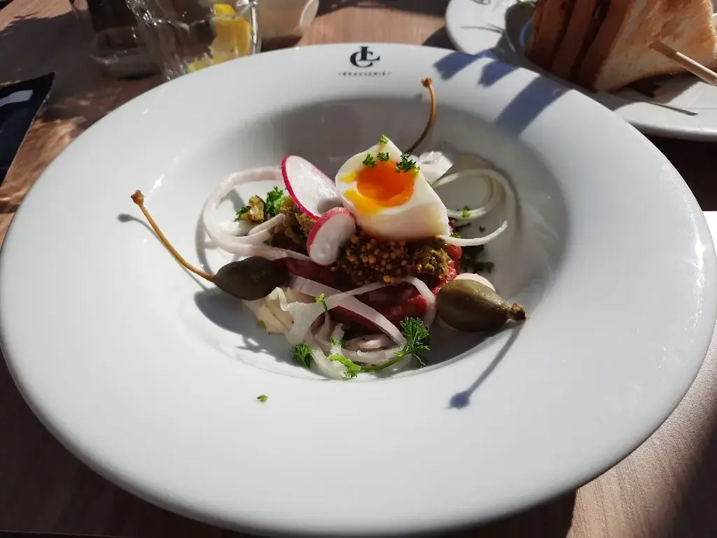 Menu_Brasserie La Colline_Oss_image_1