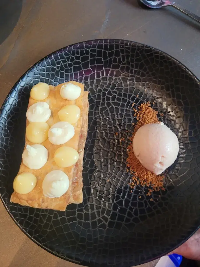 Menu_Finch Gastrobar_Oss_image_9