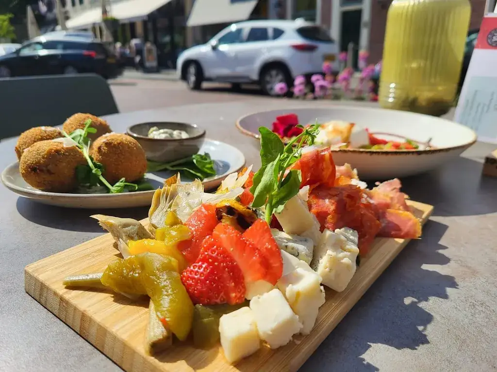 Gusto Di Pol_Breda_slider_image_3