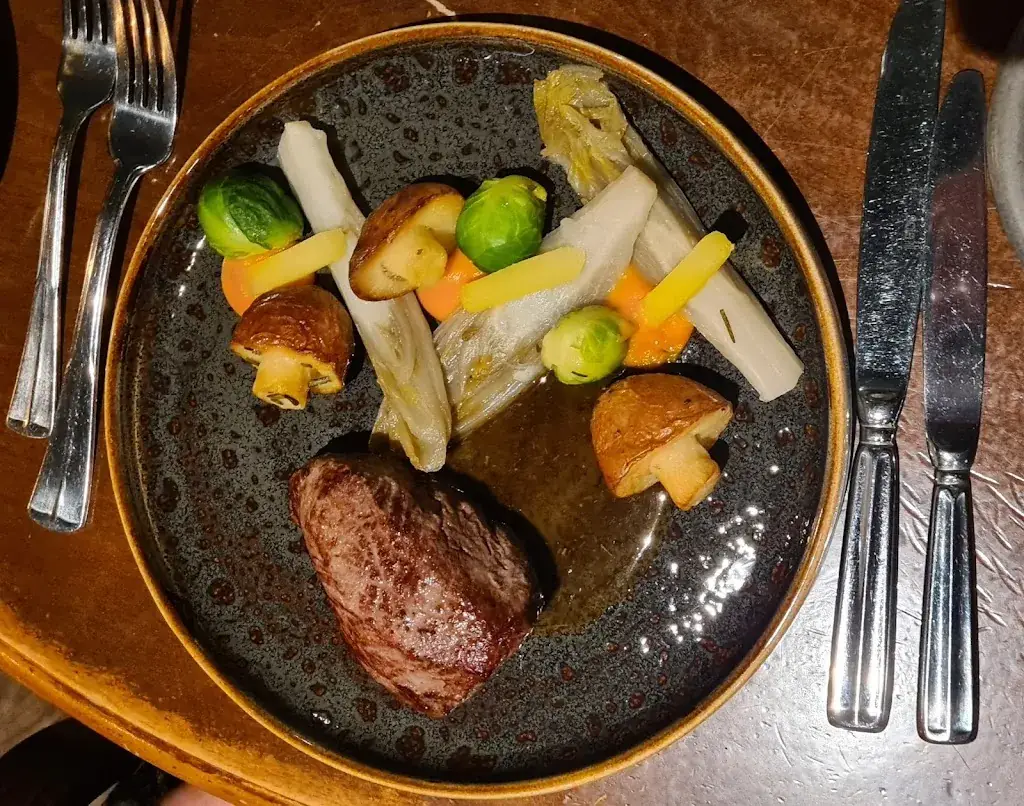 Eetcafé-Restaurant-Zalen De Witte Leeuw_Raamsdonksveer_slider_image_3