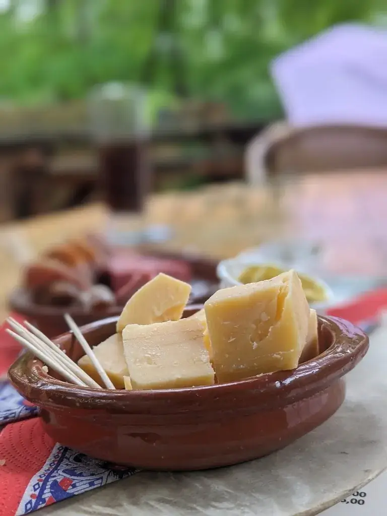 Craig Paterson_Boshuis Venkraai_Oisterwijk_review