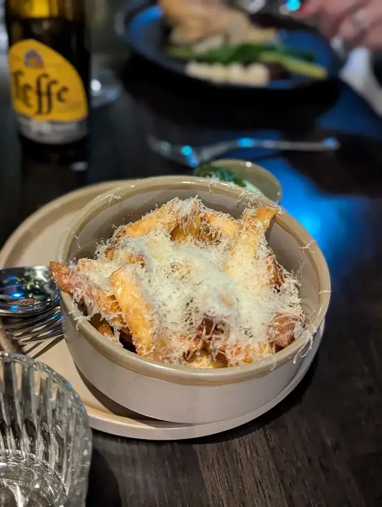 Ararat Mnatsakanyan_SUD Oisterwijk_Oisterwijk_review