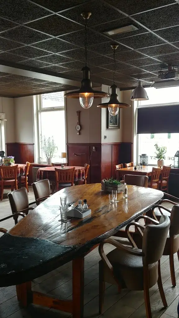 Maxim De Donder_Café de Post_Aldeboarn_review