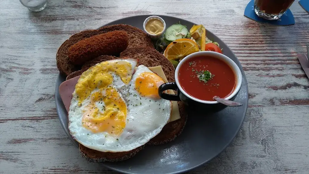 Eetcafé en Pannenkoekenhuis Museumzicht_Overloon_slider_image_2