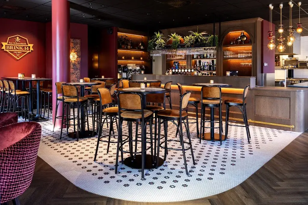 Eet- & Borrelcafé Brink 14_Overloon_slider_image_1