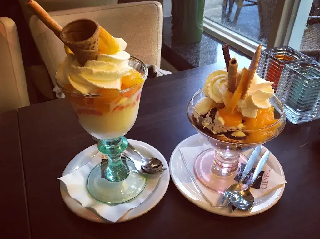 wilfred berns_IJssalon Clevers Overloon_Overloon_review