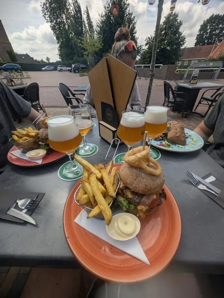 F. H._Eetcafé Kromme Knilles_Akkrum_review