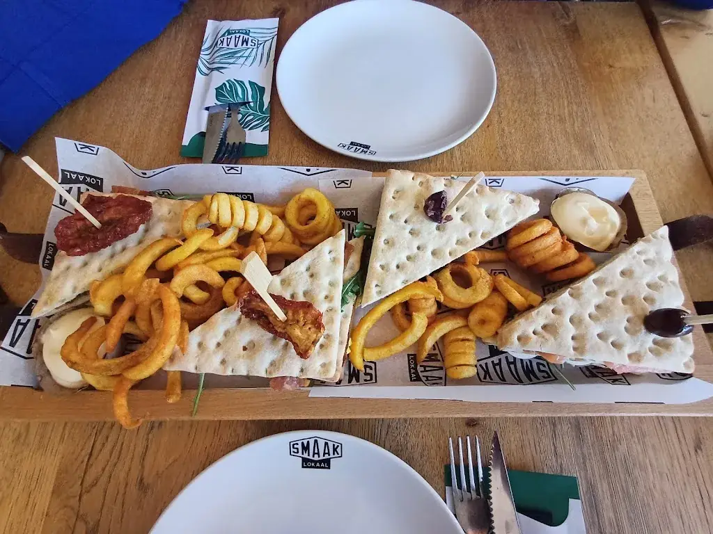 Lunchroom Smaak Rijen_Rijen_slider_image_3