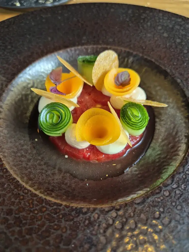 Anouk van Deventer_Bochica_Reusel_review